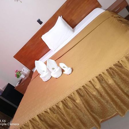 Hotel Selva Dorada Iquitos Buitenkant foto