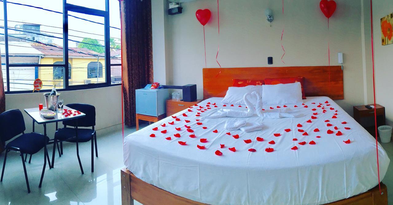 Hotel Selva Dorada Iquitos Buitenkant foto